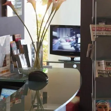 格勒诺布尔中心基里亚德酒店