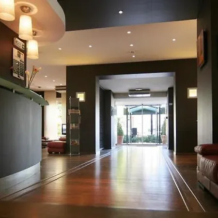 Kyriad Centre