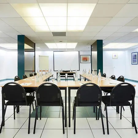 格勒诺布尔中心基里亚德酒店 酒店