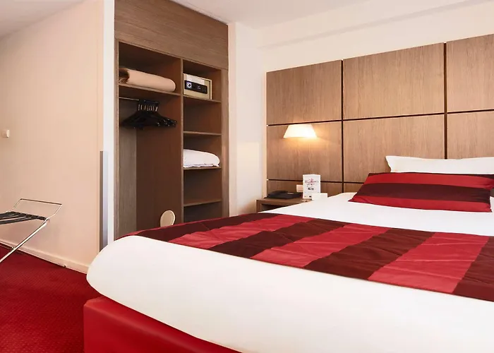 Kyriad Centre 3* גרנובל