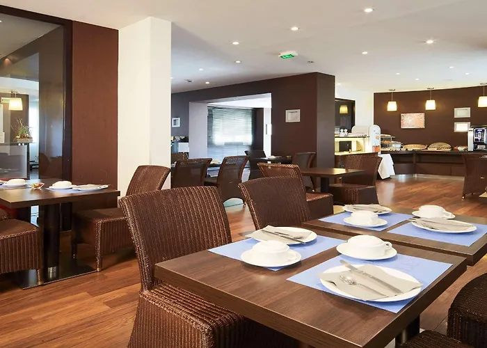 Kyriad Centre 3* גרנובל