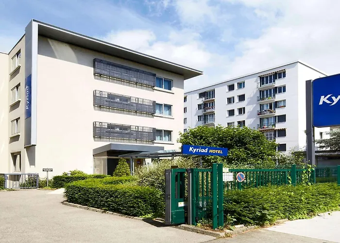 Kyriad Centre 3* גרנובל